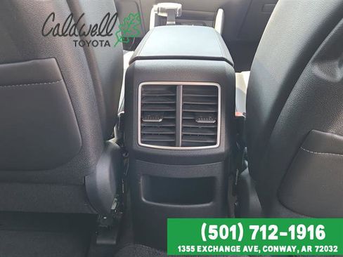 Used 2025 Kia Sportage EX image 20