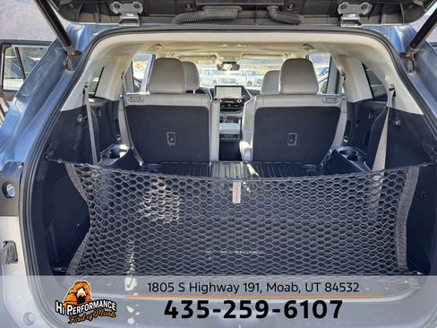 Used 2023 Toyota Highlander Limited image 40