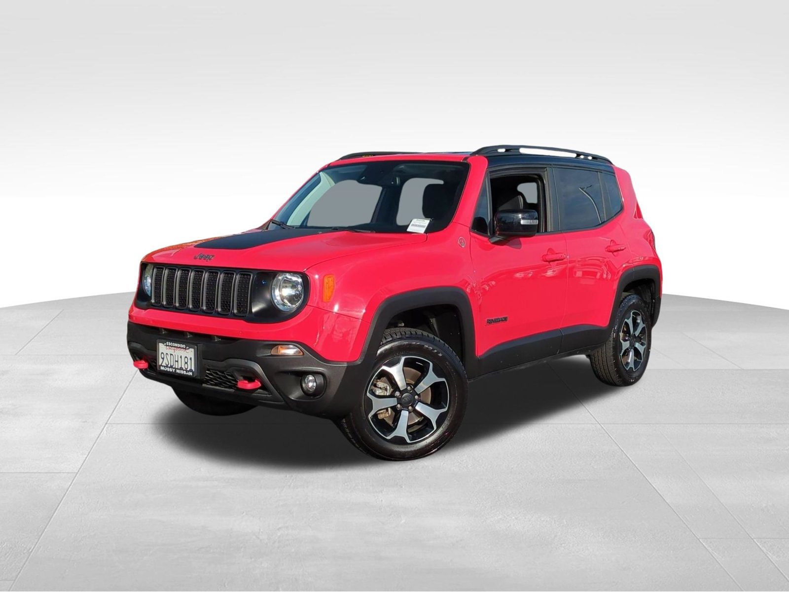 Used 2022 Jeep Renegade Trailhawk AWD/4WD image 1