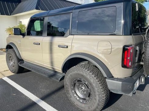 Used 2025 Ford Bronco Outer Banks AWD/4WD image 6