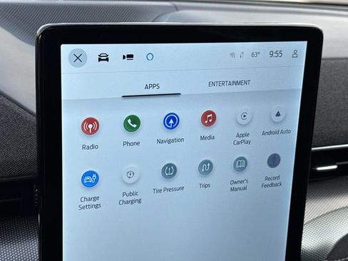 Certified 2025 Ford Mustang Mach-E GT image 12