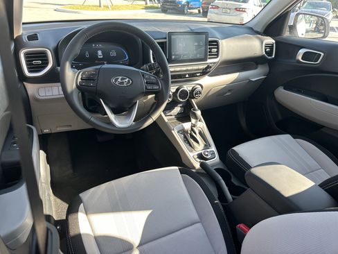 New 2026 Hyundai Venue SEL image 15