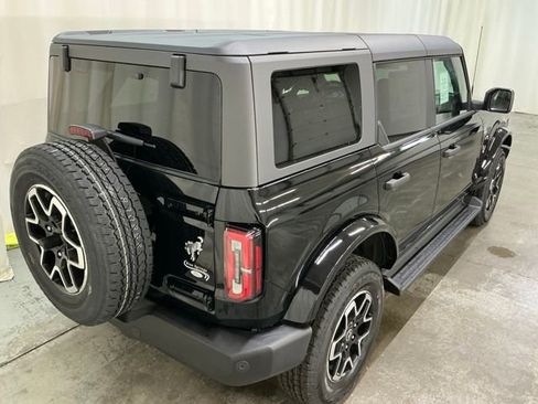 New 2026 Ford Bronco Outer Banks image 3