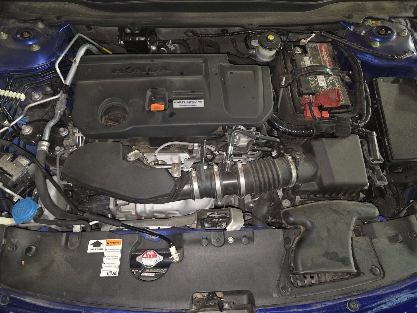 Used 2018 Honda Accord Sport image 3