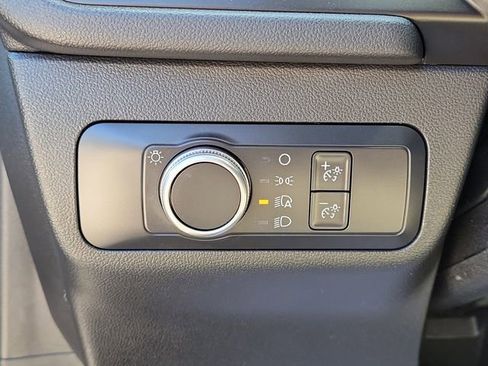 Used 2020 Ford Escape SE FWD image 13