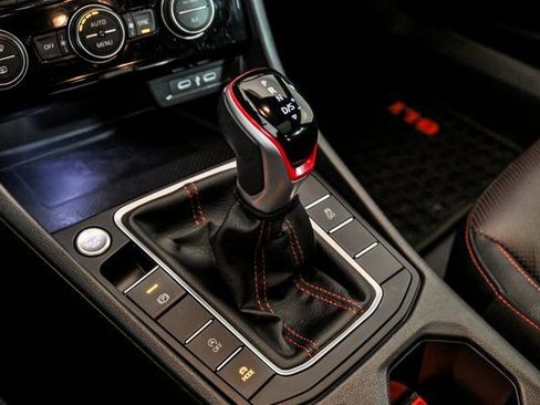 Certified 2024 Volkswagen Jetta GLI Autobahn w/ GLI Black Package image 21