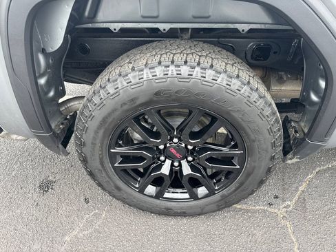 Used 2024 GMC Sierra 1500 Elevation AWD/4WD image 18