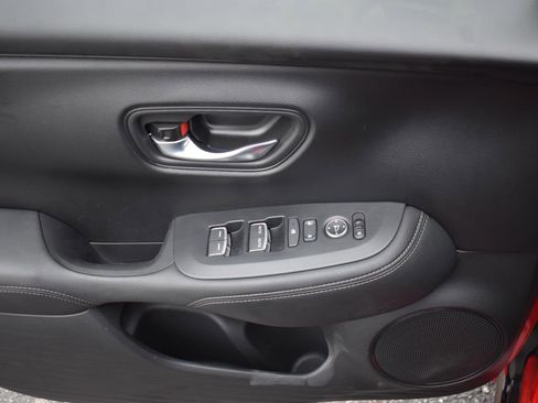 Used 2025 Honda HR-V EX-L image 22