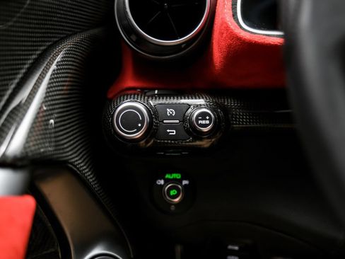 Used 2023 Ferrari 812 Competizione RWD image 31