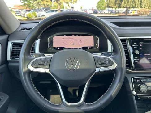 Used 2021 Volkswagen Atlas SEL Premium AWD/4WD image 32
