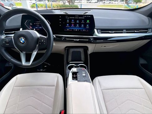 Certified 2025 BMW X1 xDrive28i w/ Technology Package AWD/4WD image 25