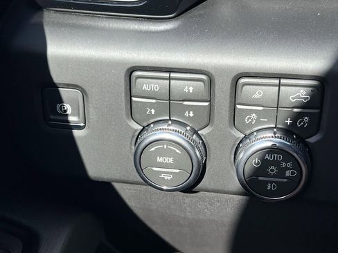 New 2026 GMC Sierra 1500 AT4X image 22