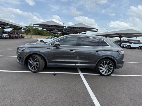 Used 2019 Lincoln Nautilus Reserve FWD image 8