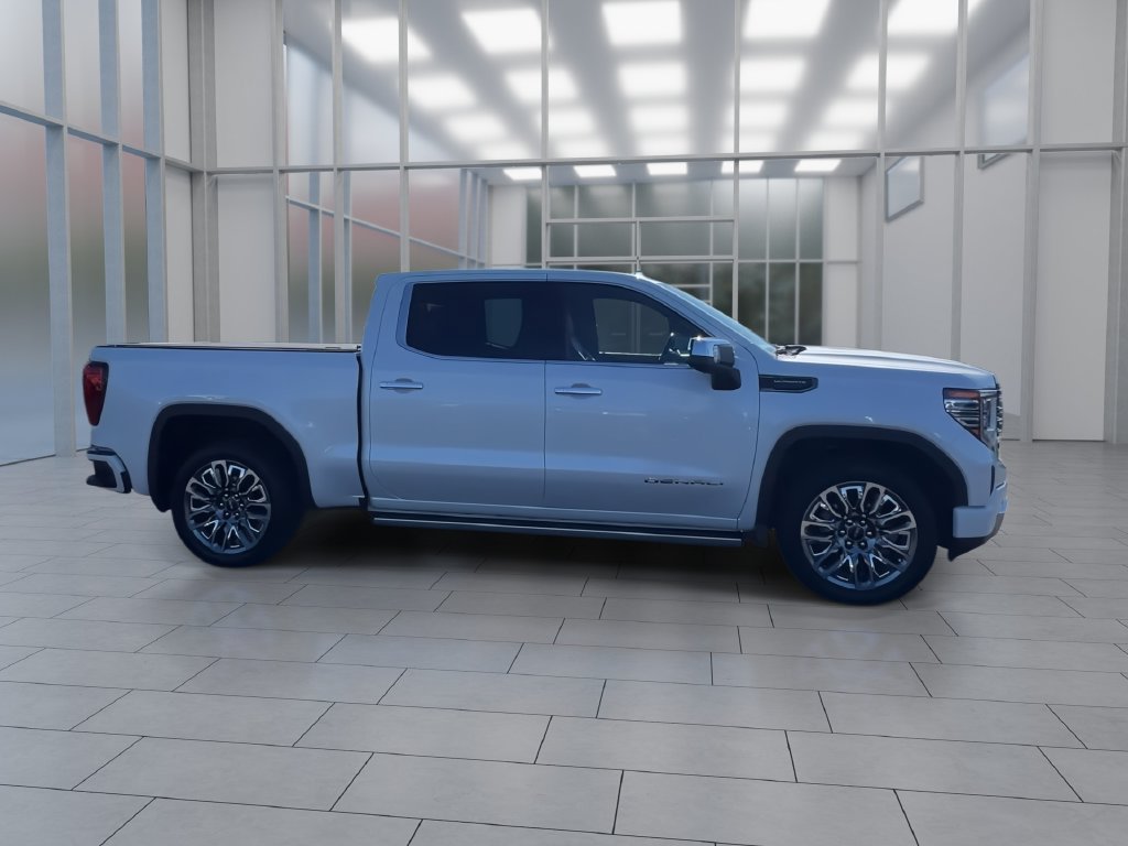 Used 2023 GMC Sierra 1500 Denali Ultimate AWD/4WD image 9