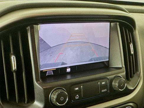 Used 2019 Chevrolet Colorado Z71 image 14