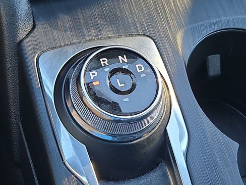 Certified 2025 Ford Escape ST-Line w/ Equipment Group 301A image 20