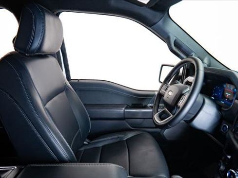 Used 2025 Ford F150 Lariat image 30