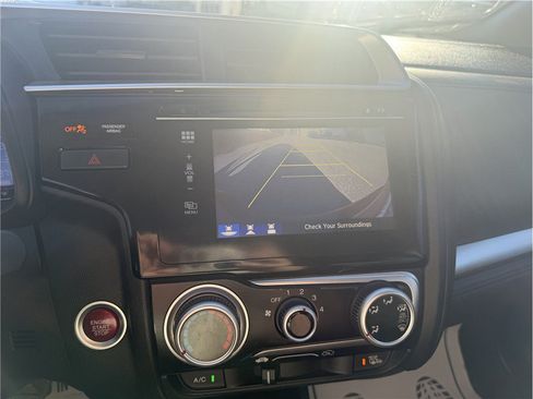 Used 2015 Honda Fit EX image 12