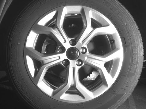 Used 2025 Jeep Compass Latitude AWD/4WD image 14