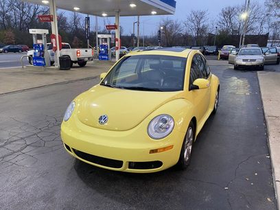 Used 2007 Volkswagen Beetle Coupe w/ Package 1
