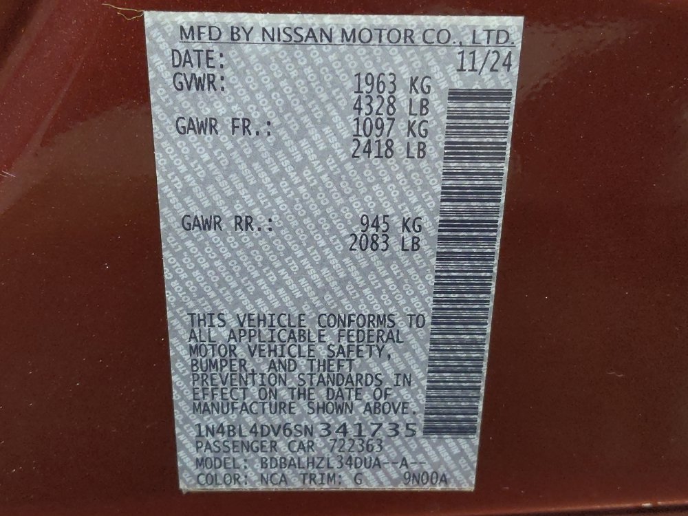 Used 2025 Nissan Altima 2.5 SV FWD image 33