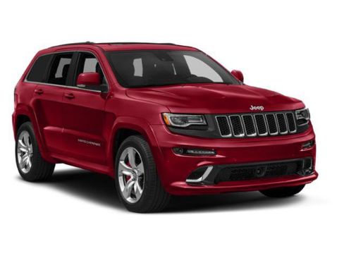 Used 2015 Jeep Grand Cherokee SRT w/ Luxury Group II AWD/4WD image 9