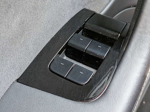 Used 2018 Tesla Model 3 Mid Range RWD image 25