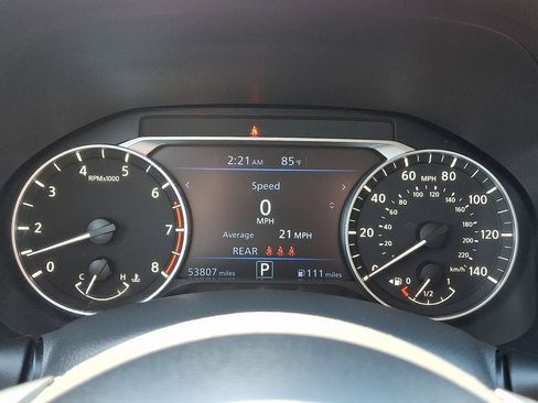 Used 2024 Nissan Altima 2.5 SV FWD image 21