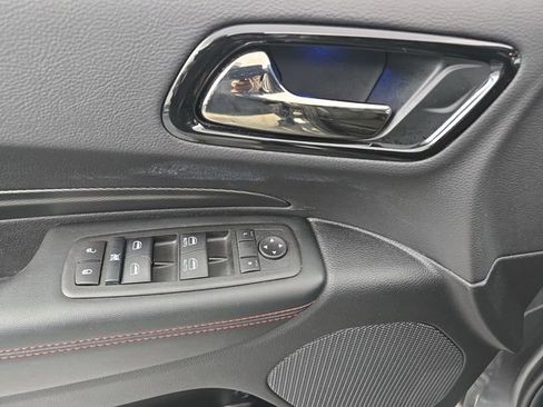 Used 2025 Dodge Durango GT image 26