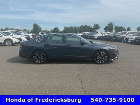 Used 2026 Honda Accord Touring image 7