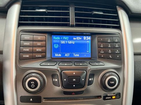 Used 2013 Ford Edge SEL FWD image 14