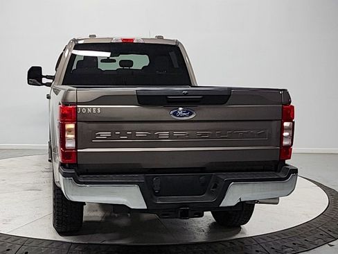 Used 2021 Ford F250 XLT AWD/4WD image 6