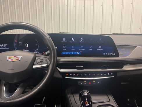 Certified 2024 Cadillac XT4 Sport AWD/4WD image 15