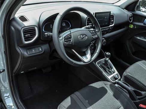 New 2026 Hyundai Venue SEL FWD image 10