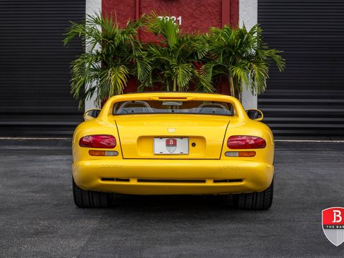 Used 1995 Dodge Viper RT/10 image 13