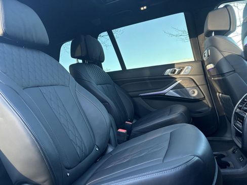 Used 2023 BMW X7 M60i w/ Executive Package image 32