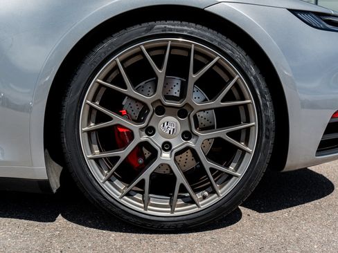 Used 2024 Porsche 911 Carrera S RWD image 7