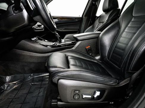 Used 2021 BMW X3 xDrive30e w/ Premium Package image 11