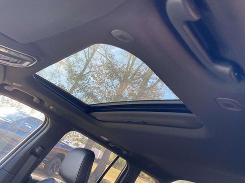 New 2026 Jeep Grand Cherokee Limited w/ Limited Altitude Package image 16