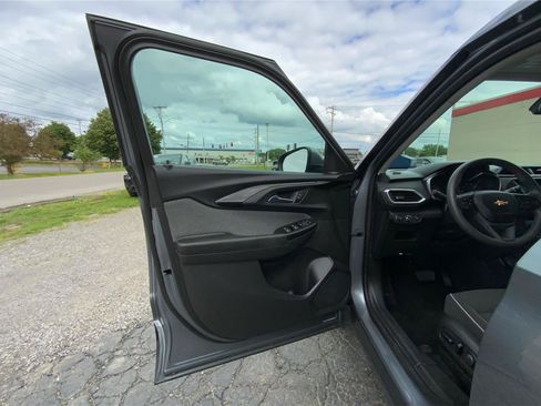 Used 2021 Chevrolet TrailBlazer LT AWD/4WD image 20
