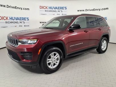 Used 2024 Jeep Grand Cherokee Laredo w/ Luxury Tech Group I