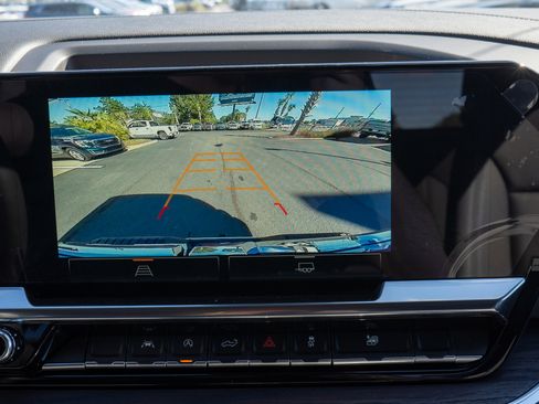 New 2026 GMC Sierra 1500 SLT w/ SLT Premium Package image 17