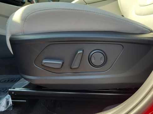 New 2026 Hyundai Tucson SEL image 9