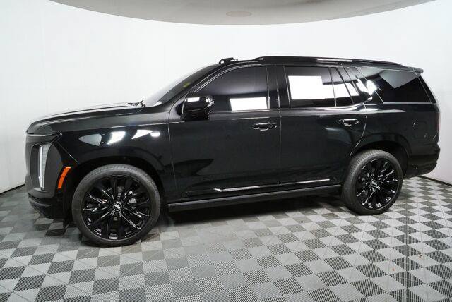 Certified 2026 Cadillac Escalade Platinum Sport w/ LPO, ONYX Package AWD/4WD image 31