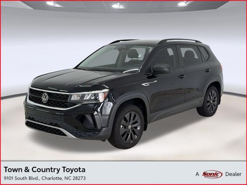 Used 2023 Volkswagen Taos S FWD image 1
