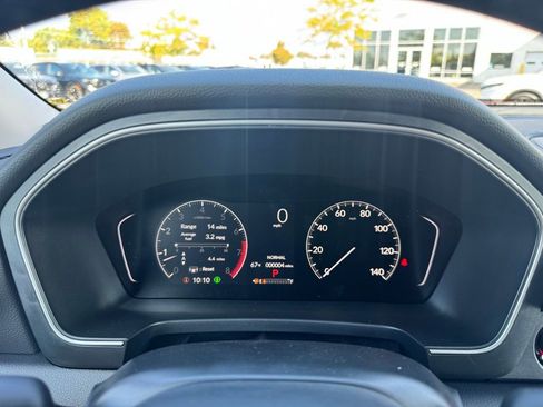 New 2025 Honda Pilot Touring image 7