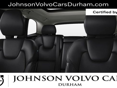 Used 2023 Volvo XC60 T8 Ultimate w/ Climate Package image 7