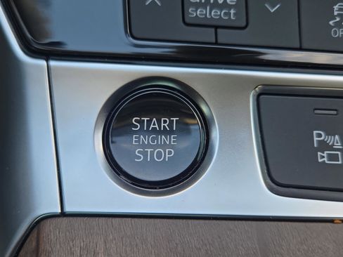 Used 2025 Audi A6 2.0T Premium image 21