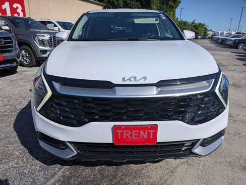 Used 2023 Kia Sportage EX FWD image 5