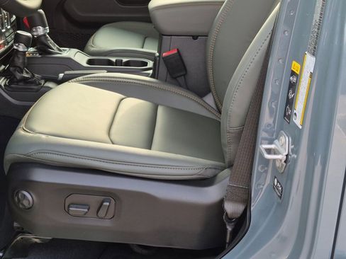 New 2026 Jeep Gladiator Mojave AWD/4WD image 4